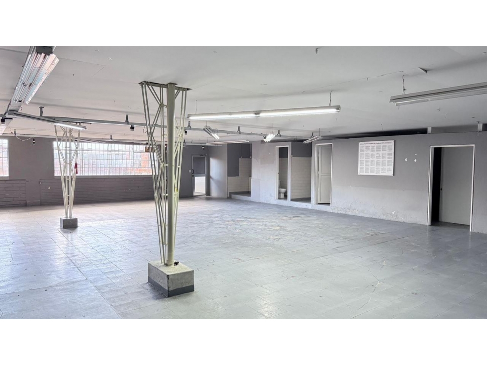 Bodega para arriendo en Barrio Colombia — foto 6