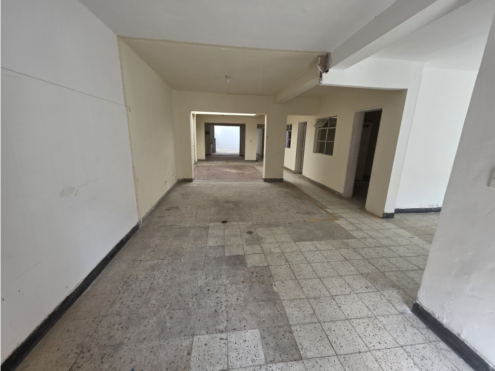 Bodega en Arriendo en la America