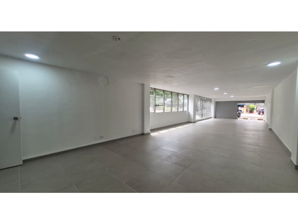 Local en Arriendo en Poblado — foto 2