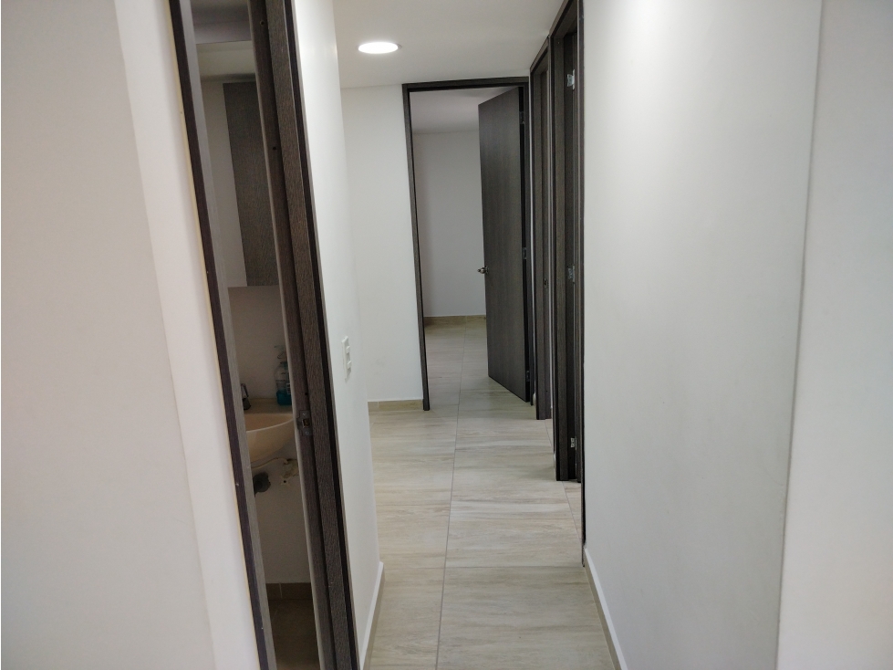 Arriendo Apartamento en Bello — foto 2