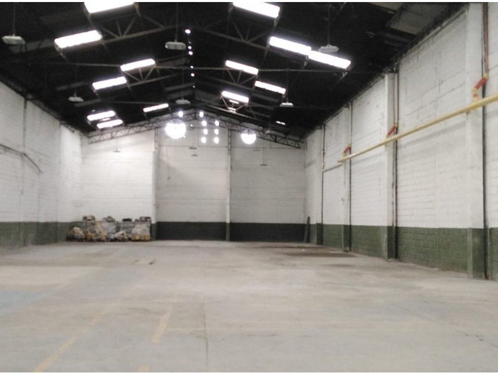 Arriendo Bodega en Itagüí - 2