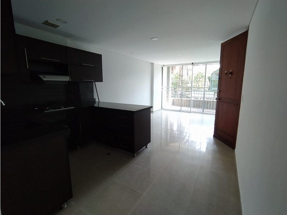 Arriendo Apartamento En Conquistadores — foto 6