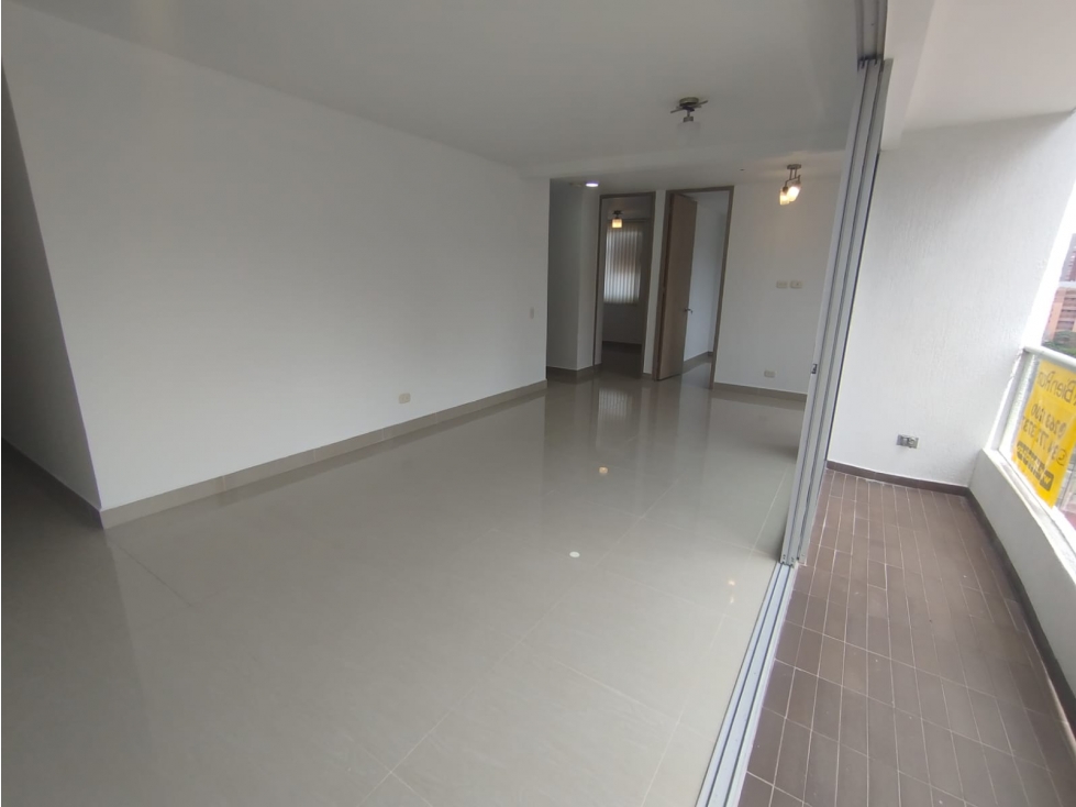 Arriendo apartamento en sabaneta — foto 4