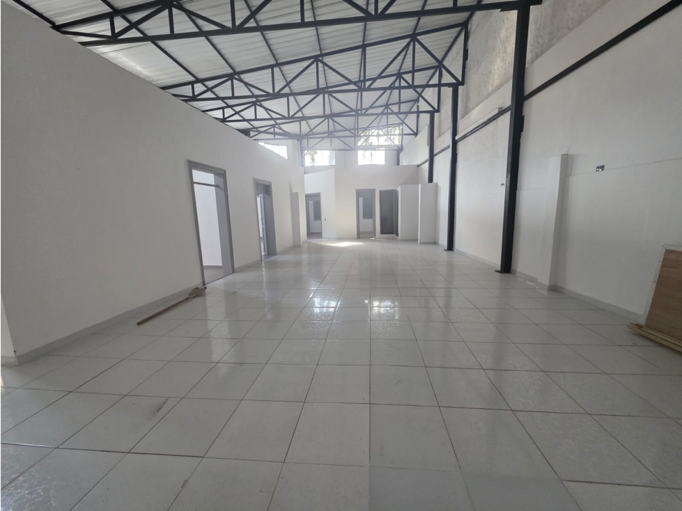 Bodega en Arriendo en Medellin — foto 2