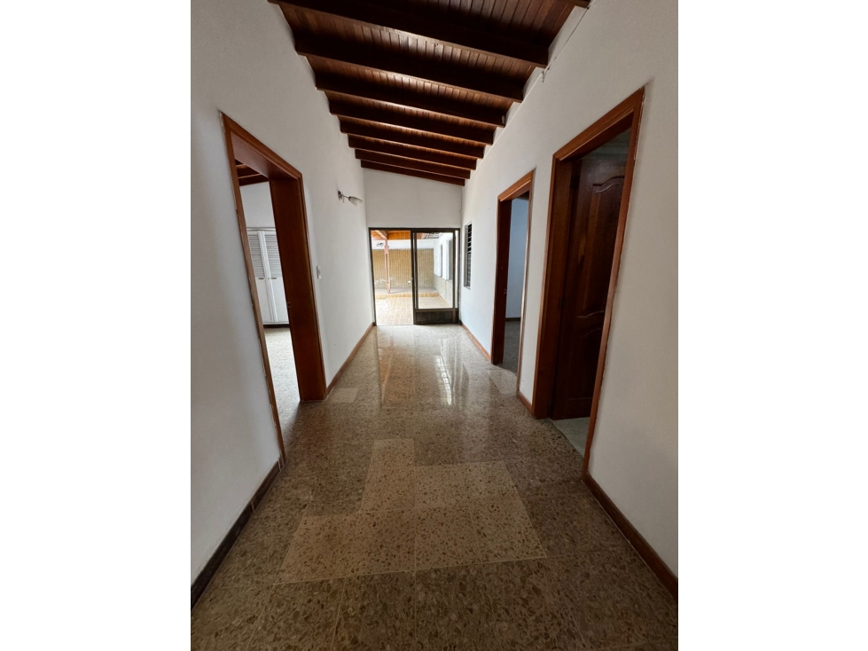 Se arrienda casa en Simón bolívar — foto 4