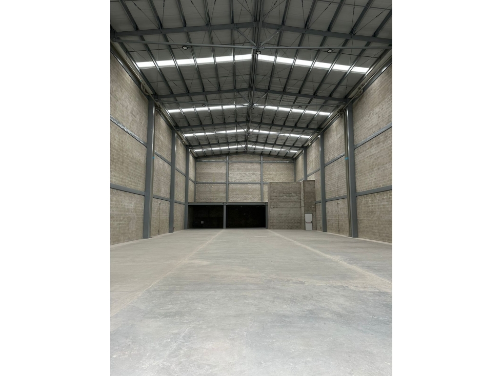 Arriendo Bodega Llano Grande - 6