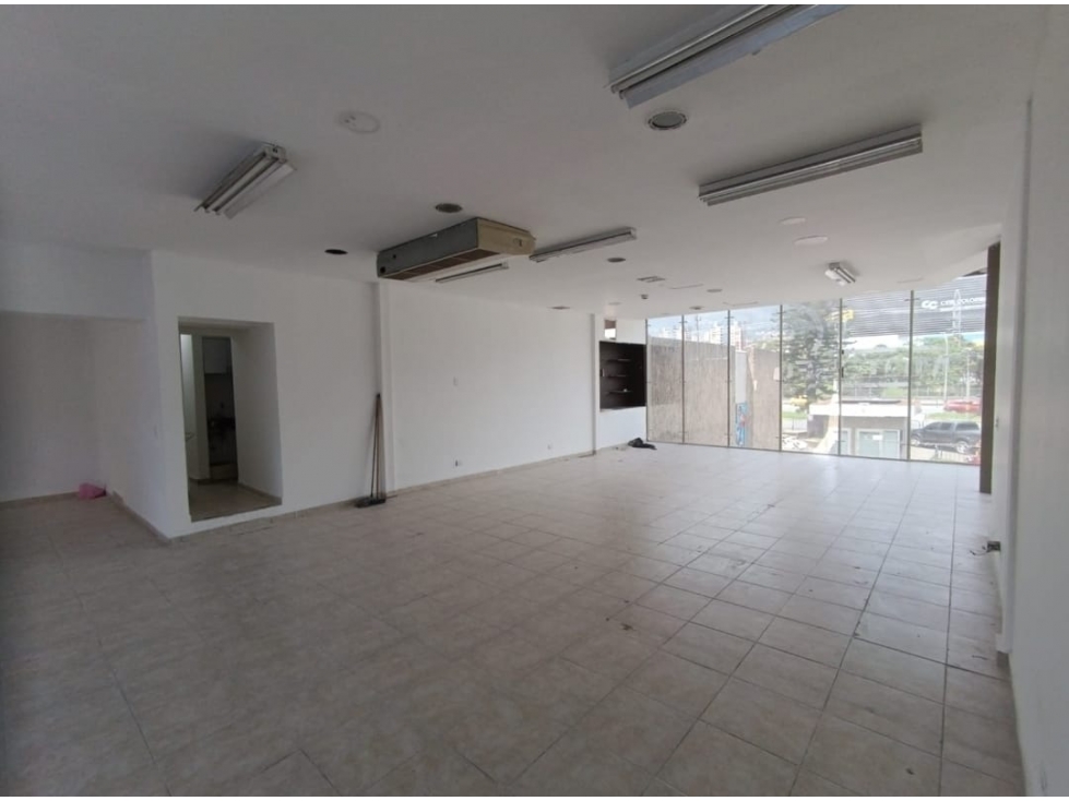Local en Arriendo en Itagui - 2