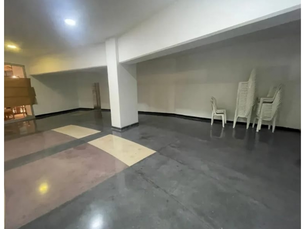 Local en Arriendo en Medellin — foto 2