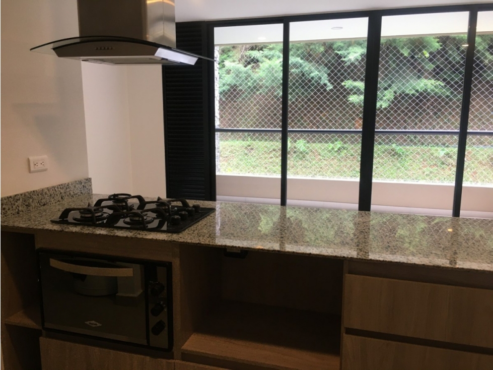 ARRIENDO RETIRO