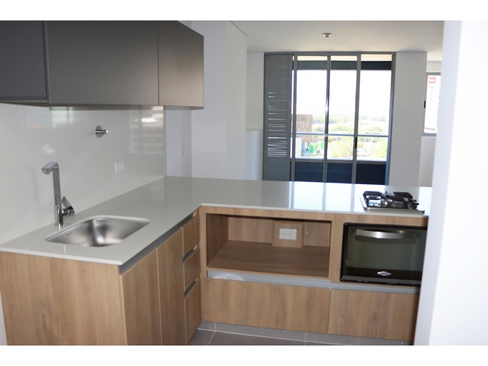 Arriendo Apartaestudio en ciudad del Río
