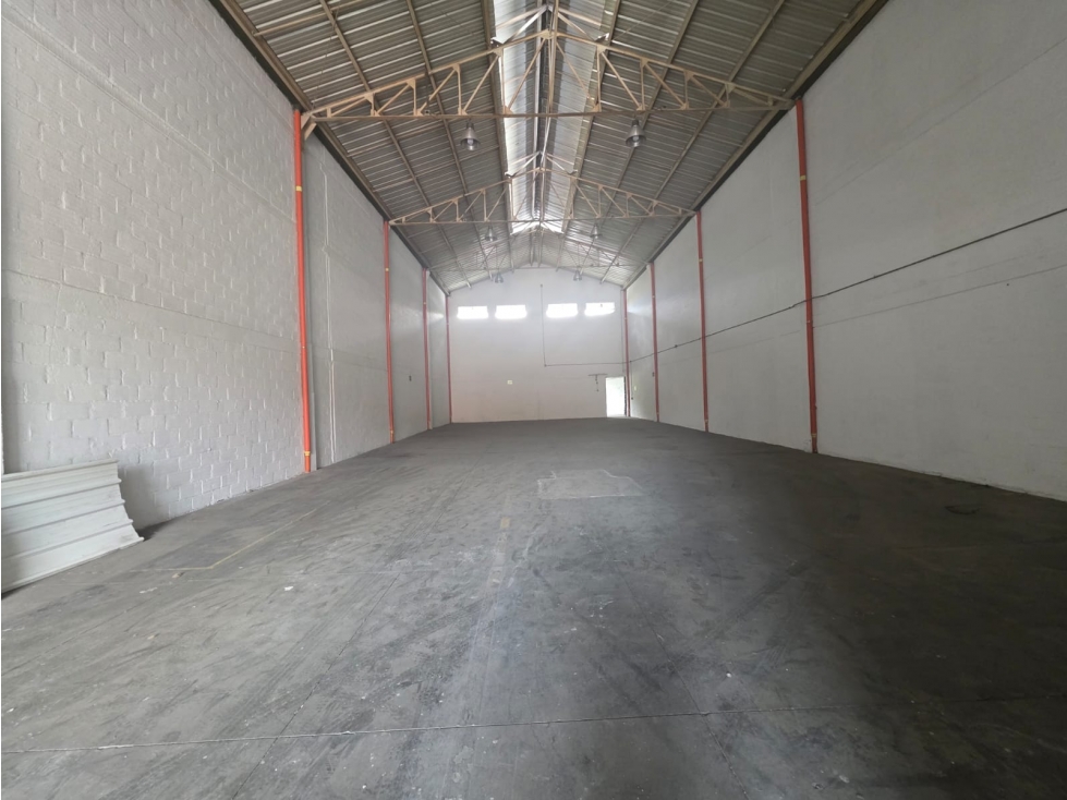 Bodega en Arriendo en La Estrella - 3
