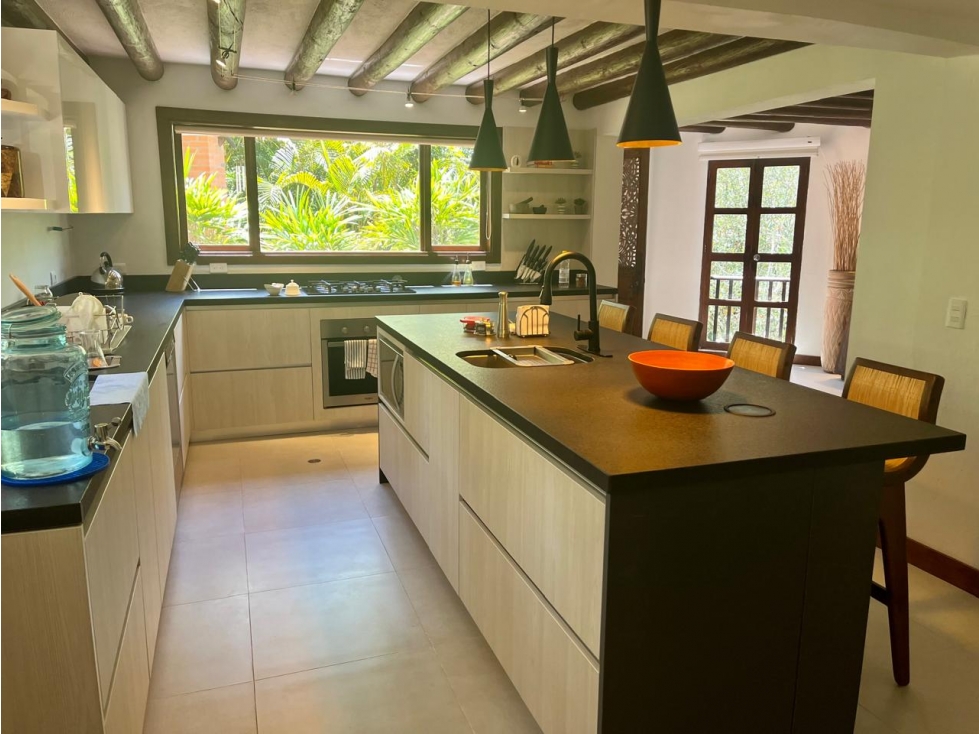 Arriendo hermosa casa de 2 niveles en llano grande — foto 5