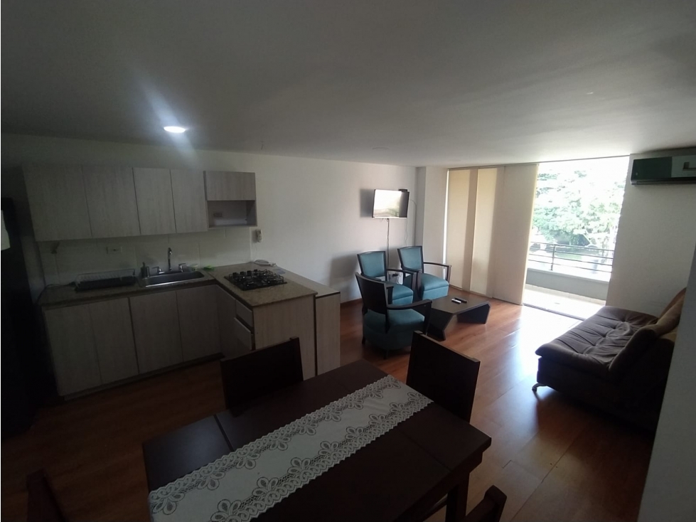 Arriendo Apartamento Amoblado En Conquistadores