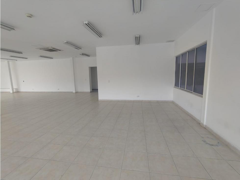 Arriendo oficina en Itagüí - 2