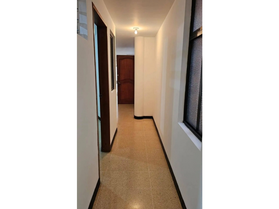 Se arreinda apartamento en la castellana — foto 5