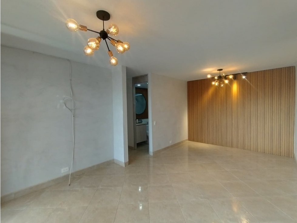 Se Arrienda Aparatmento en poblado sector Aguacatala — foto 3