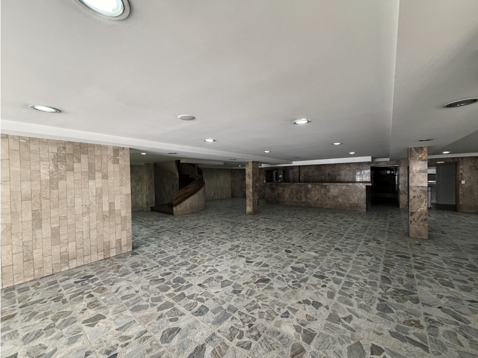 LOCAL EN VENTA EN TEUSAQUILLO — foto 4