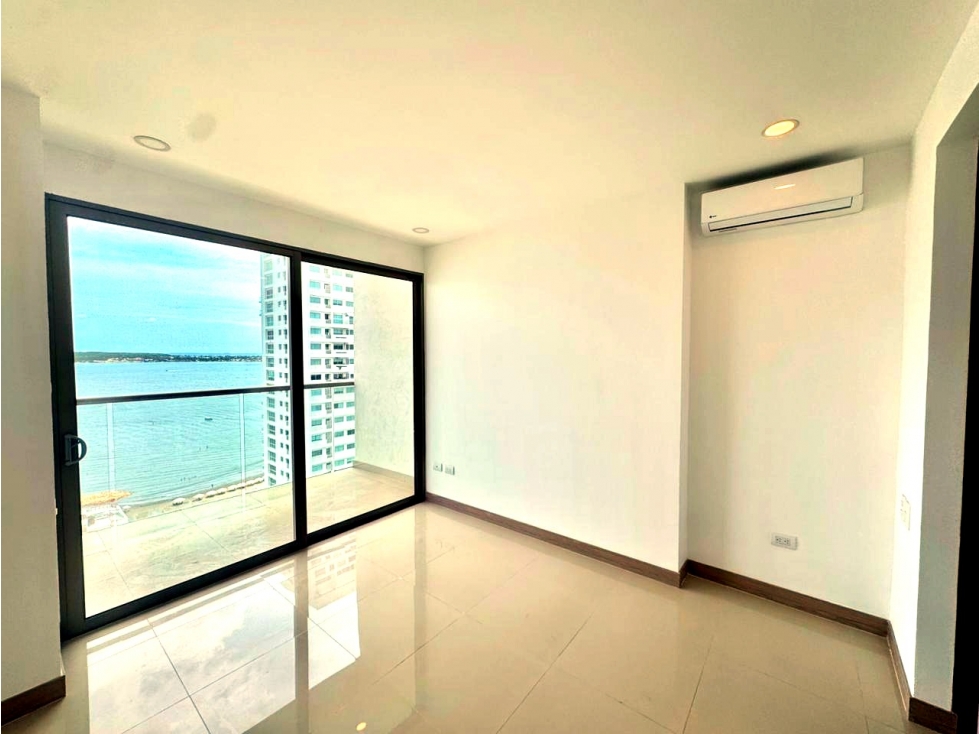 Apartamento en Arriendo en Castillogrande | Vista Panorámica y Balcón — foto 3