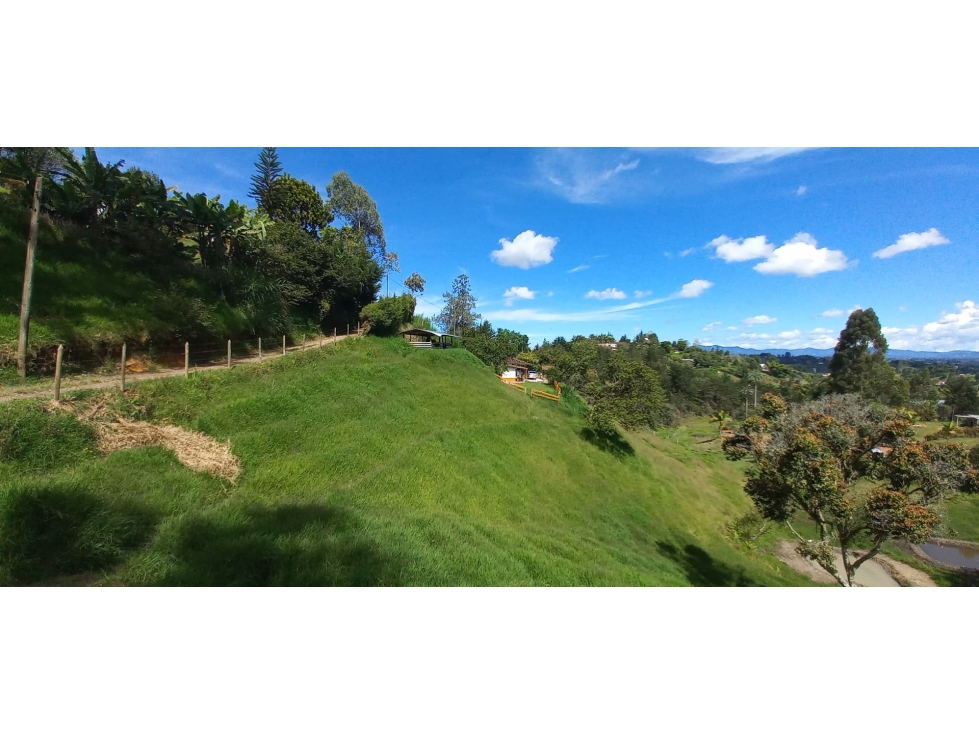 LOTE DE 9.600 METROS EN GUARNE CHAPARRAL CON CASA CAMPESINA — foto 6