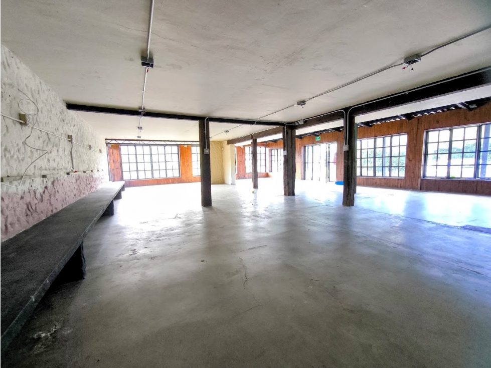 VENTA DE PROPIEDAD CASA Y LOCAL COMERCIAL ESCOBERO/RETIRO — foto 3