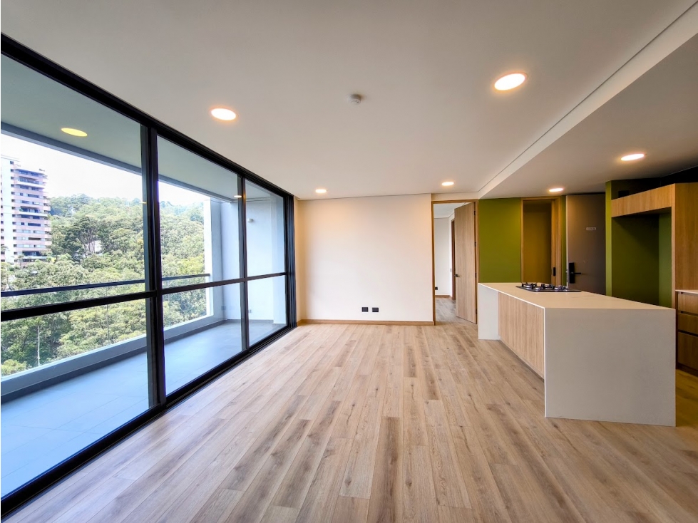 APARTAMENTO CON TERRAZA ALTOS DEL POBLADO PERMITE RENTAS CORTAS