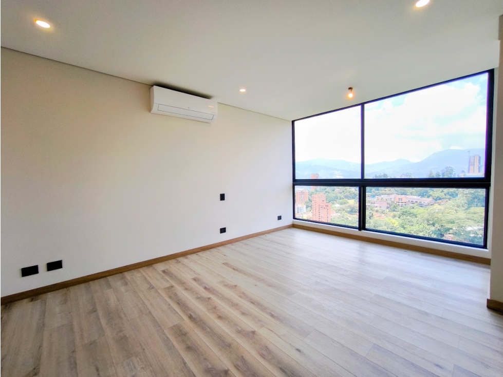 APARTAMENTO CON TERRAZA ALTOS DEL POBLADO PERMITE RENTAS CORTAS — foto 4