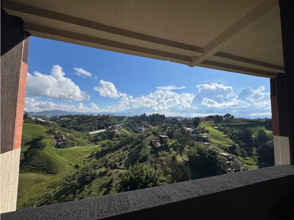 Vendo apartamento con hermosa vista verde