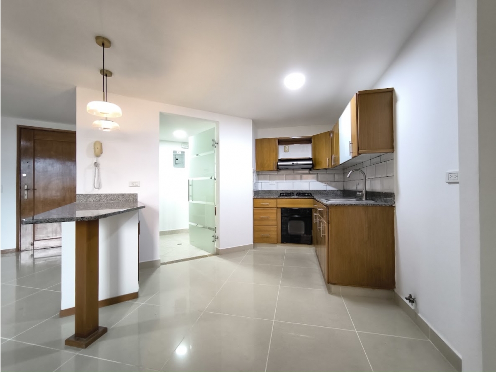Sabaneta, Aves María | 95 m² y dos balcones - 3