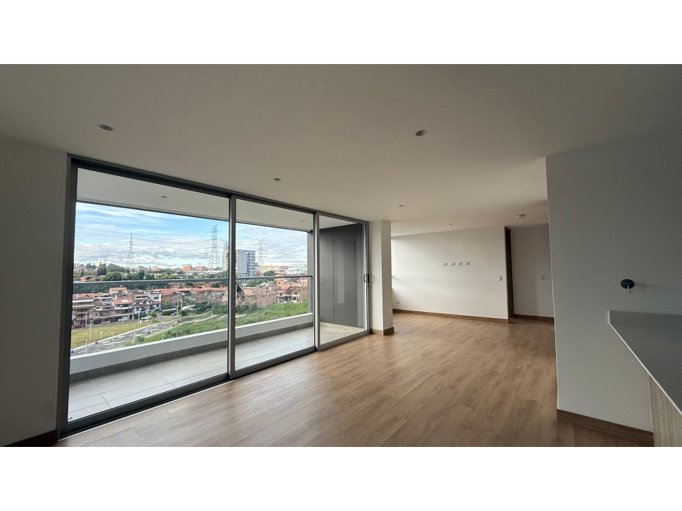 Cómodo y amplio apartamento a la venta — foto 5