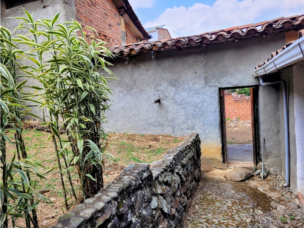 CASA COLONIAL DE GRAN TAMAÑO EN GIRARDOTA - 6