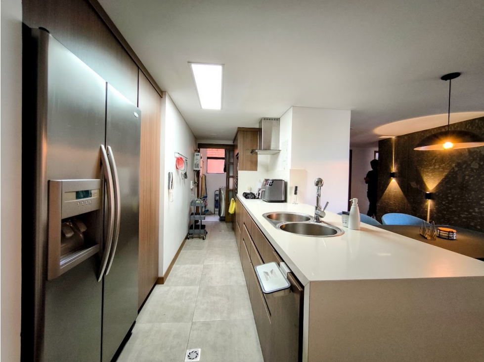 VENTA DE APARTAMENTO REMODELADO EN BELEN MALIBU — foto 3