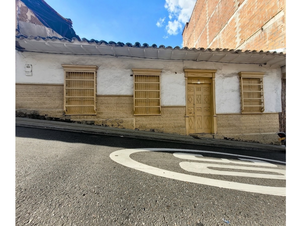 CASALOTE EN GIRARDOTA DE GRAN TAMAÑO Y POTENCIAL — foto 6