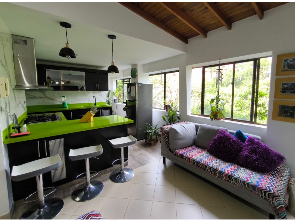 Apartamento en Laureles de 103 m² con vista verde — foto 2