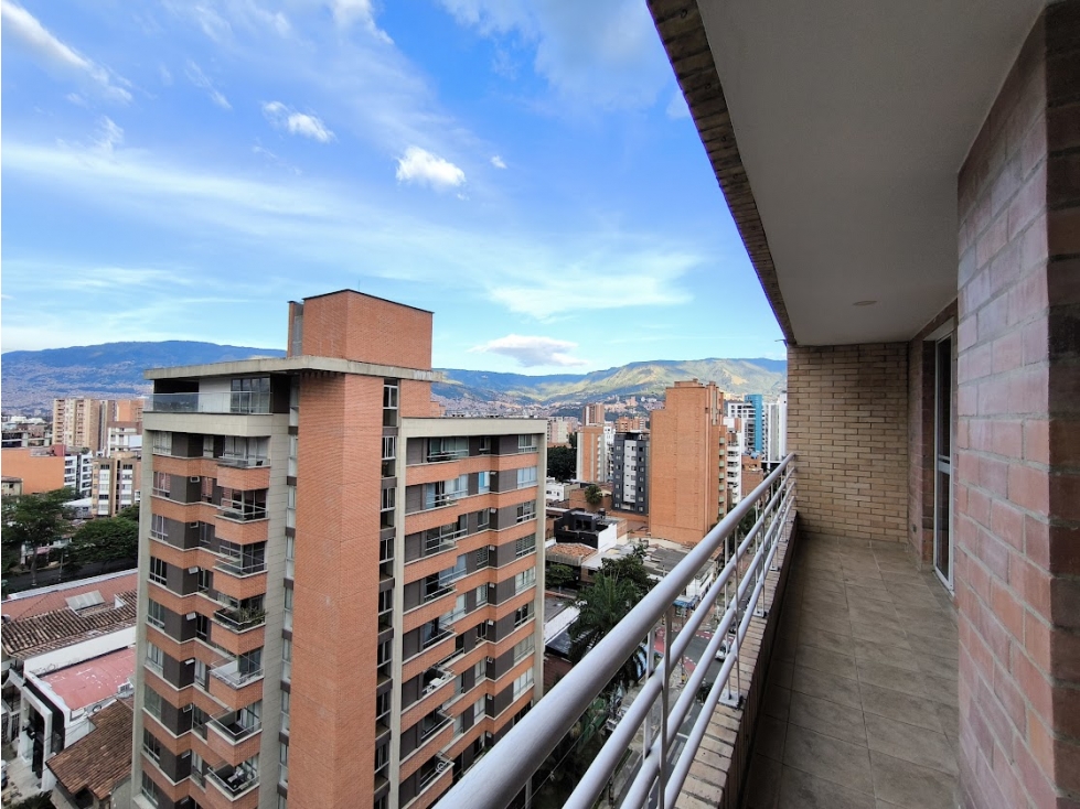 PENTHOUSE DUPLEX CON TERRAZA EN LAURELES — foto 3