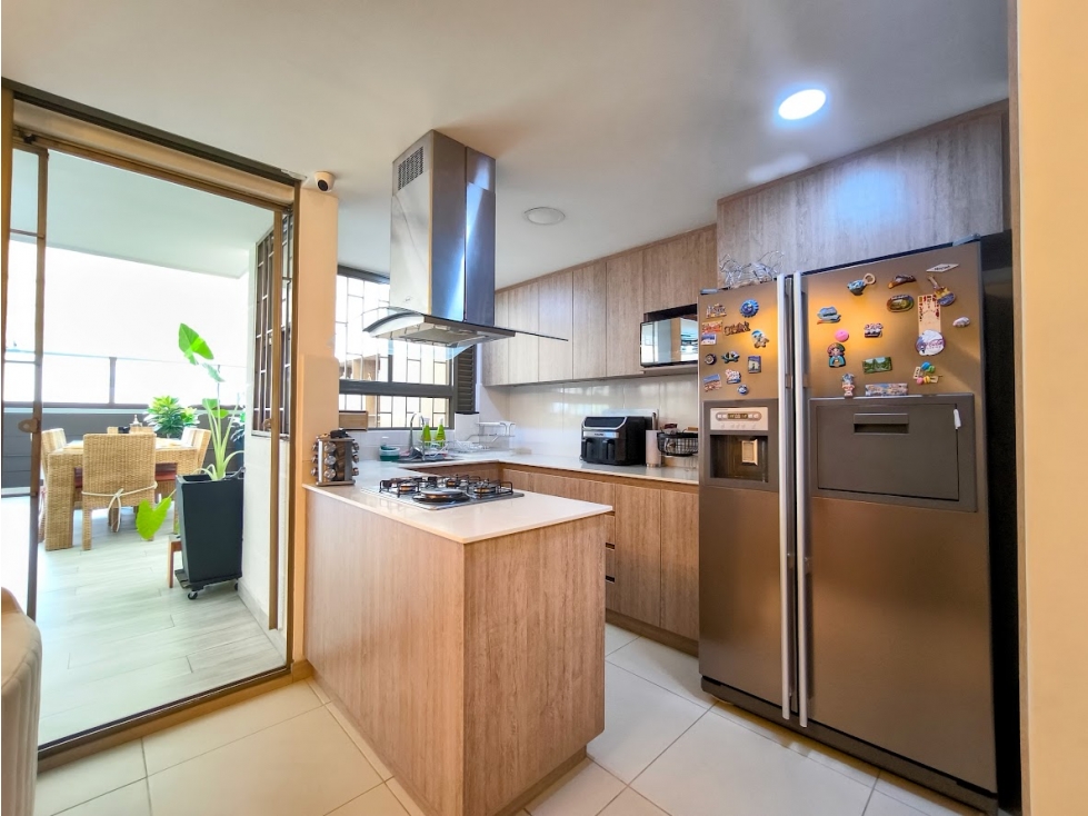 APARTAMENTO CON SUPER TERRAZA EN SABANETA LAS LOMITAS — foto 5