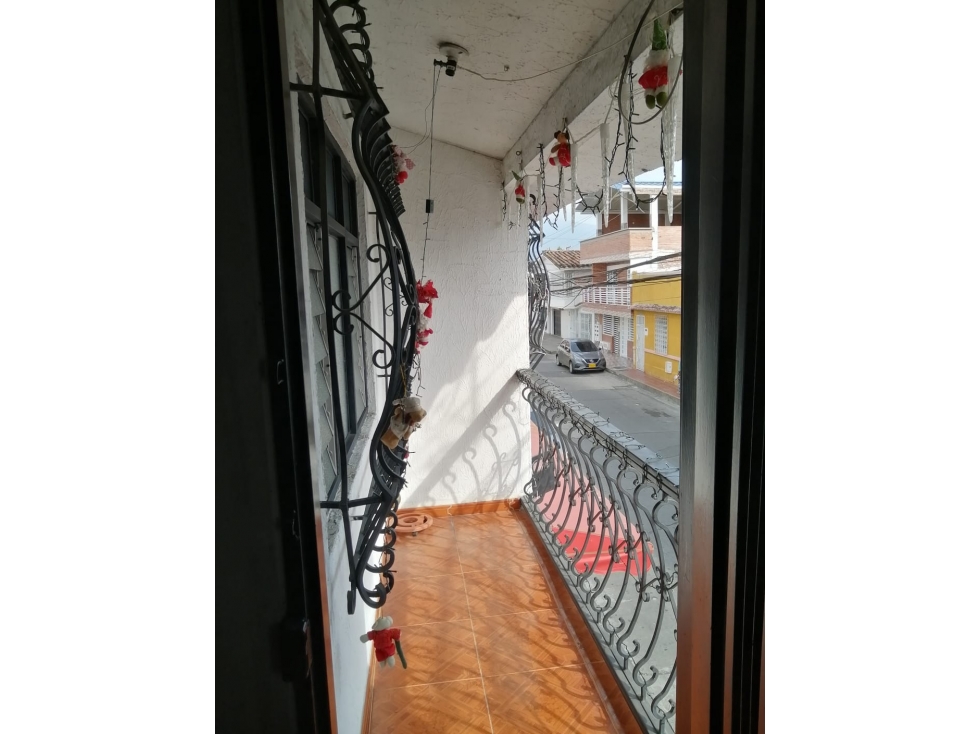 CASA AMPLIA CON EXCELENTE UBICACIÓN EN VENTA,SANTA RITA, PALMIRA-VALLE - 4