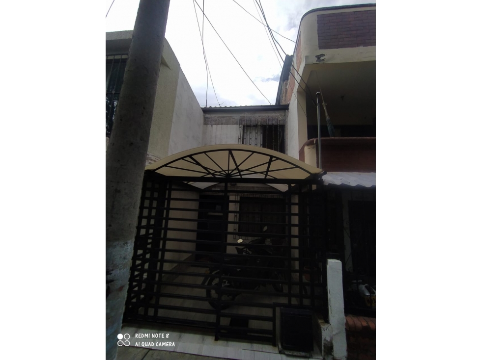 CASA EN PORTAL DE LAS PALMAS EN VENTA, EXCELENTE SECTOR, PALMIRA-VALLE - 2