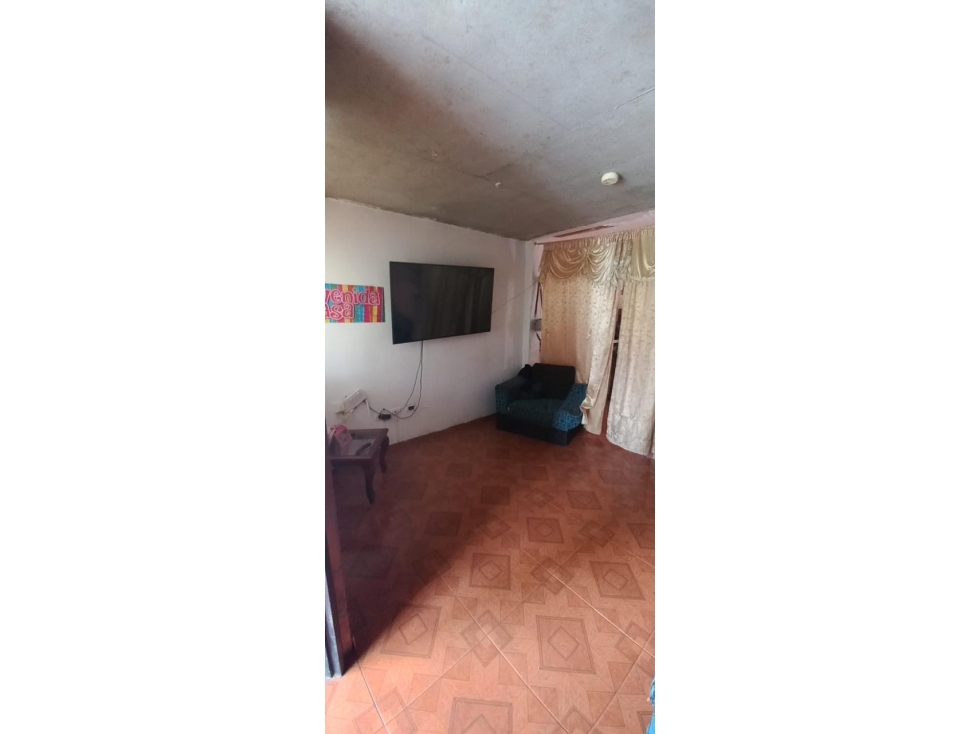 CASA EN TULIPANES DE LA ITALIA EN VENTA. PALMIRA
