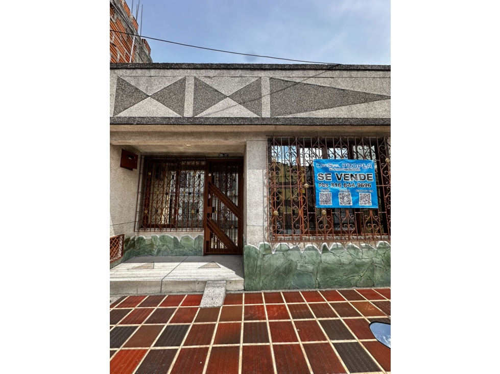 CASA EN VENTA BARRIO COLOMBINA