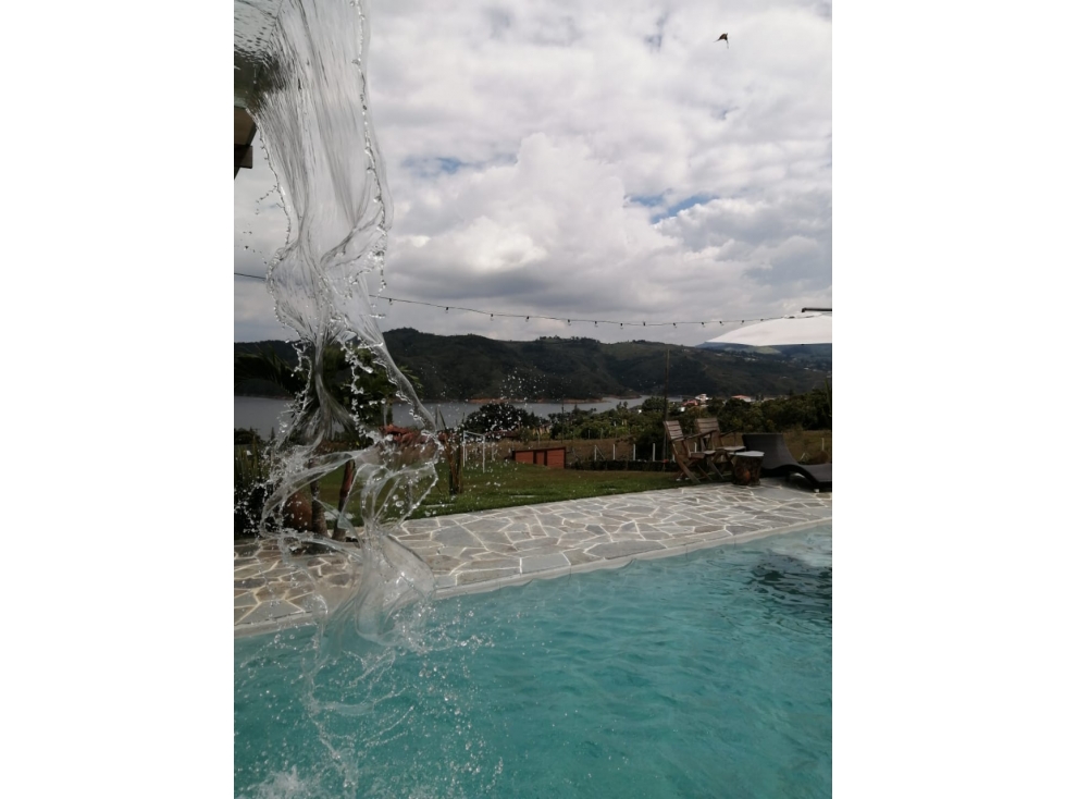 FINCA CON CABAÑA EN EL LAGO CALIMA POR EXCELENTE VISTA AL LAGO - 3