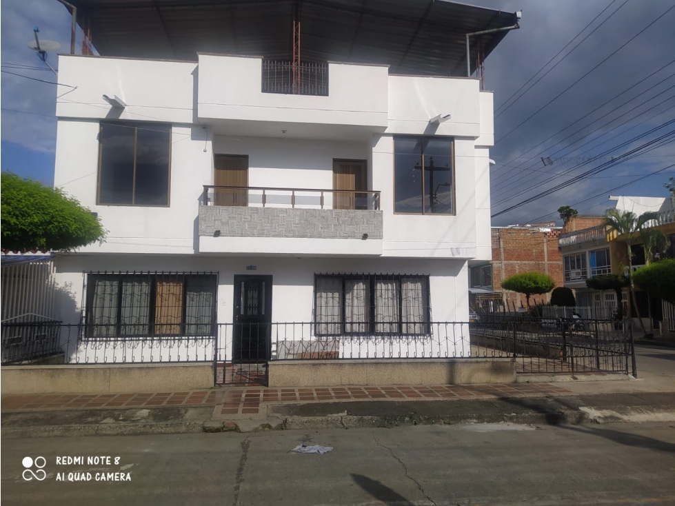 CASA BIFAMILIAR ESQUINERA EN EL PRADO EN VENTA PARA INVERSION, PALMIRA - 3