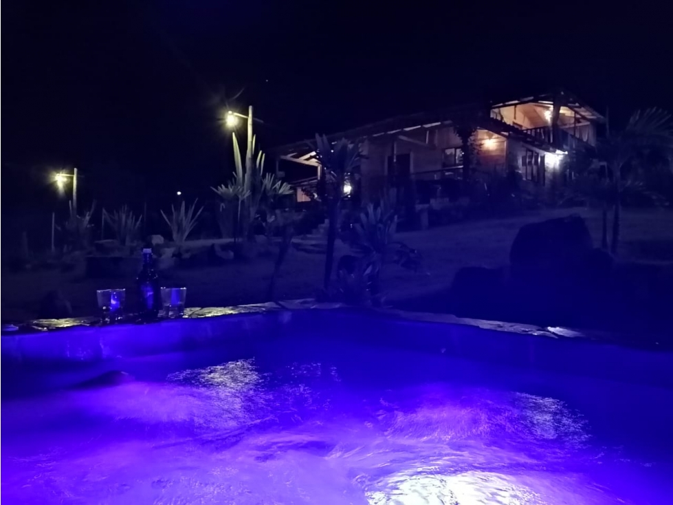 FINCA CON CABAÑA EN EL LAGO CALIMA POR EXCELENTE VISTA AL LAGO - 5