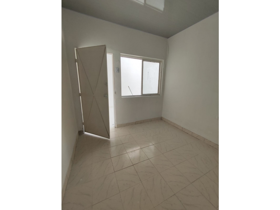 CASA EN ANQUILER EN PALMIRA VALLE EN SAN CAYETANO — foto 3