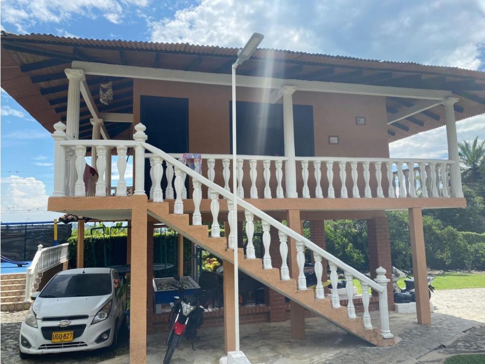 VENDO HERMOSA FINCA PARA INVERSION EN LA BUITRERA — foto 3