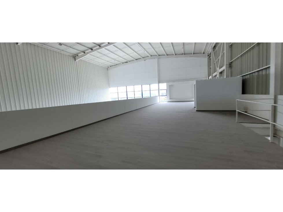 Bodega en Renta en Pereira - Av. 30 de agosto - 2