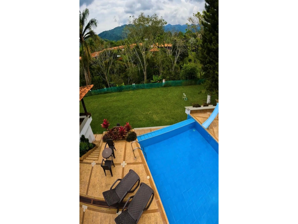 Casa Campestre en Venta en Pereira - Combia — foto 2