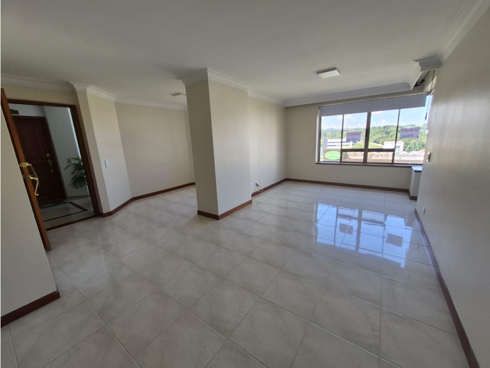 Apartamento en Renta en Pereira - Pinares