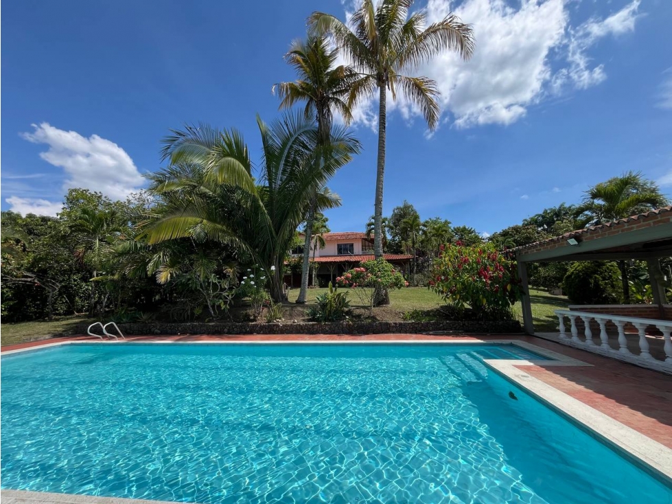 Casa Campestre en Venta en Pereira - Cerritos