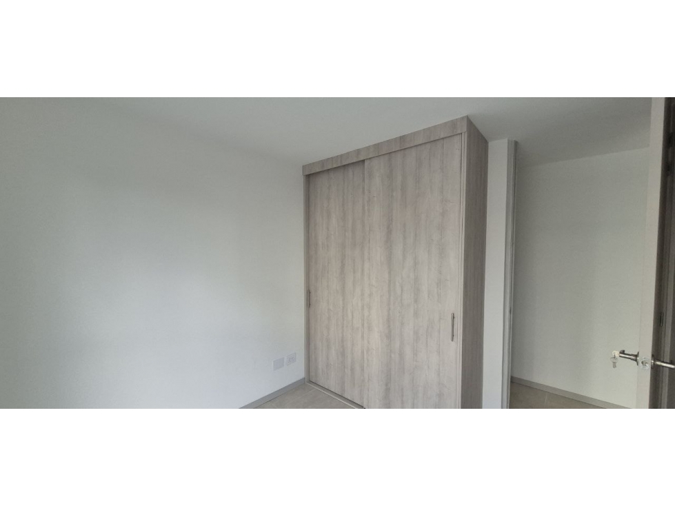 Apartamento en Venta en Pereira - Av. 30 de Agosto — foto 5