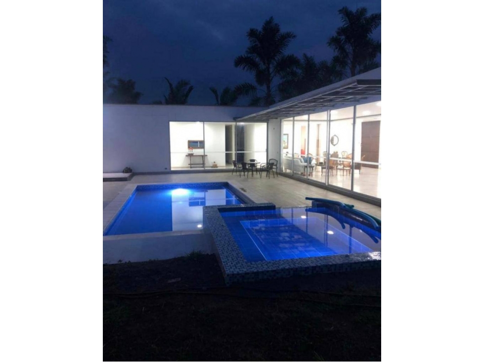 Casa campestre en Venta Pereira - Vía La Virginia